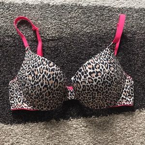 Victoria Secret PINK push-up bra
